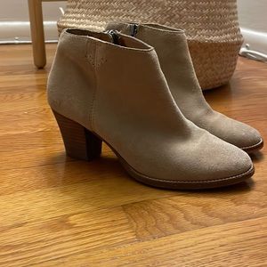 Madewell Beige Suede Ankle Boots